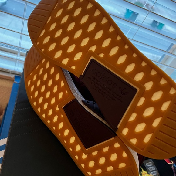 ADIDAS NMD R2 - Picture 6 of 6